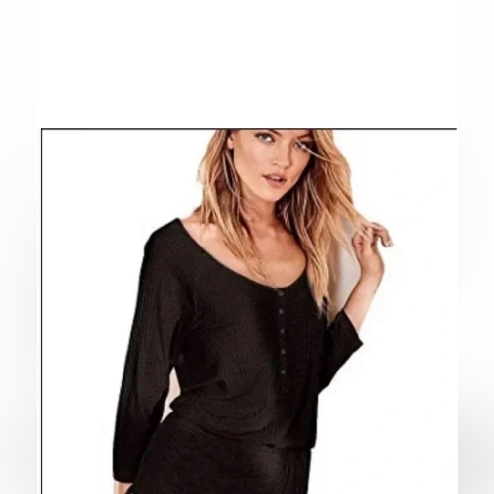 VICTORIA'S SECRET ROMPER LONG SLEEVE BLACK RIBBED SHORTS ROMPER Large STRETCH